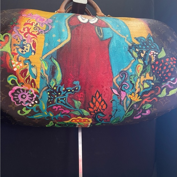 Authentic LOUIS VUITTON SPEEDY 40 custom painted Virgin Mary - Picture 3 of 7